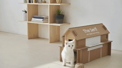Коробки от телевизоров Samsung превращаются в мебель для дома или домик для кошки