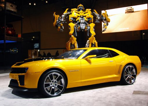Бамблби и желтый Camaro: за что компании Chevrolet стоит поблагодарить «Трансформеров» Майкла Бэя